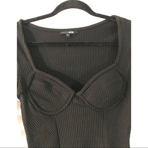 Black Long Sleeve Bodysuit w/ Sweetheart Neckline